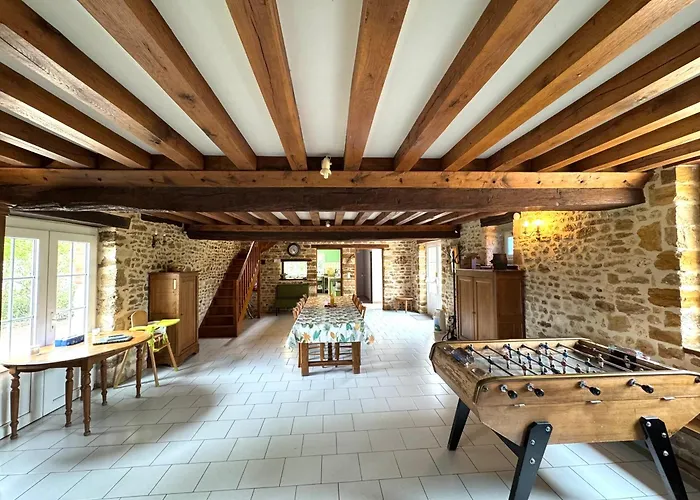 Дом отдыха La Maison Des Pommiers -calme -jardin -jeux Orgeres (Orne)